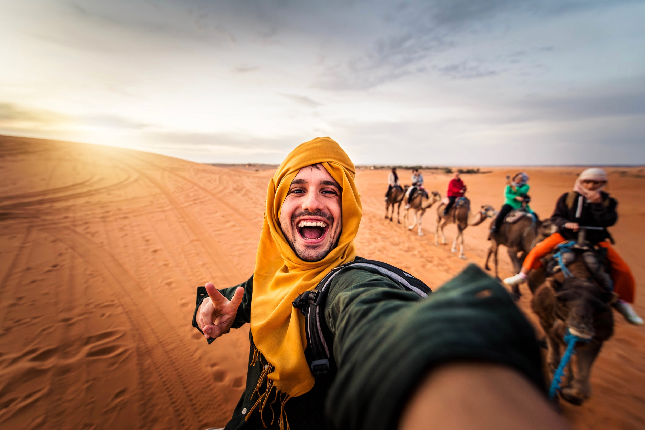 Viaggiare con sconosciuti: l’esperienza di gruppo che non ti aspetti (e che ti cambia)